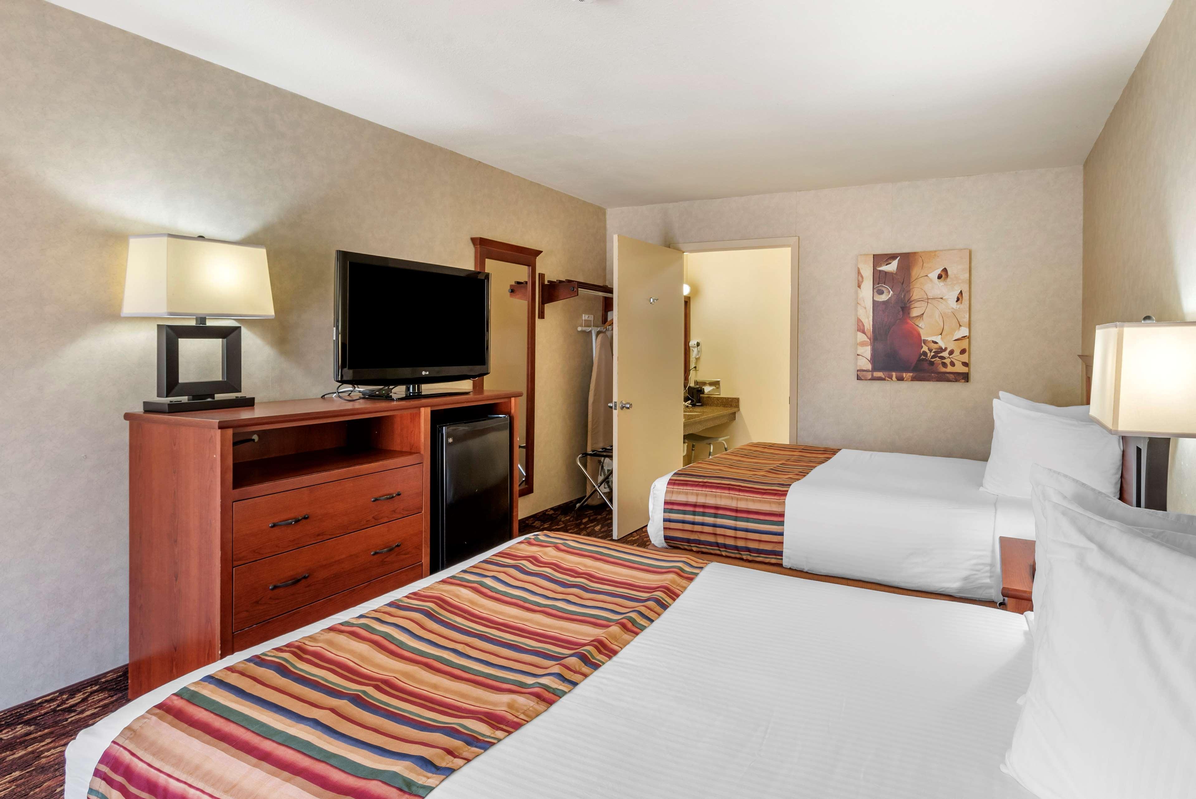 Best Western Sherwood Inn Clarksville Exteriör bild