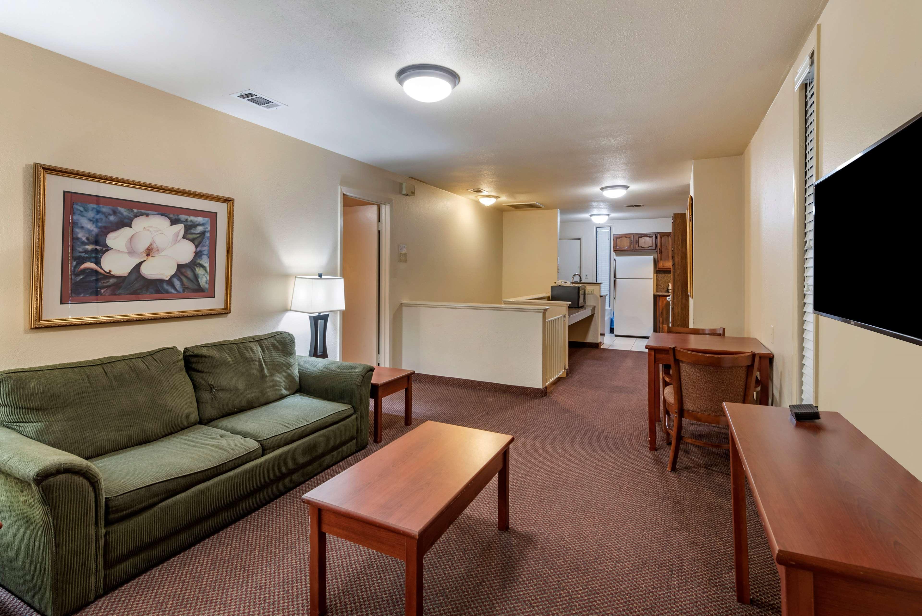 Best Western Sherwood Inn Clarksville Exteriör bild