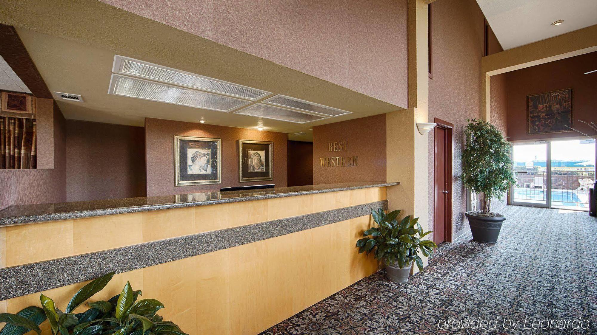 Best Western Sherwood Inn Clarksville Exteriör bild