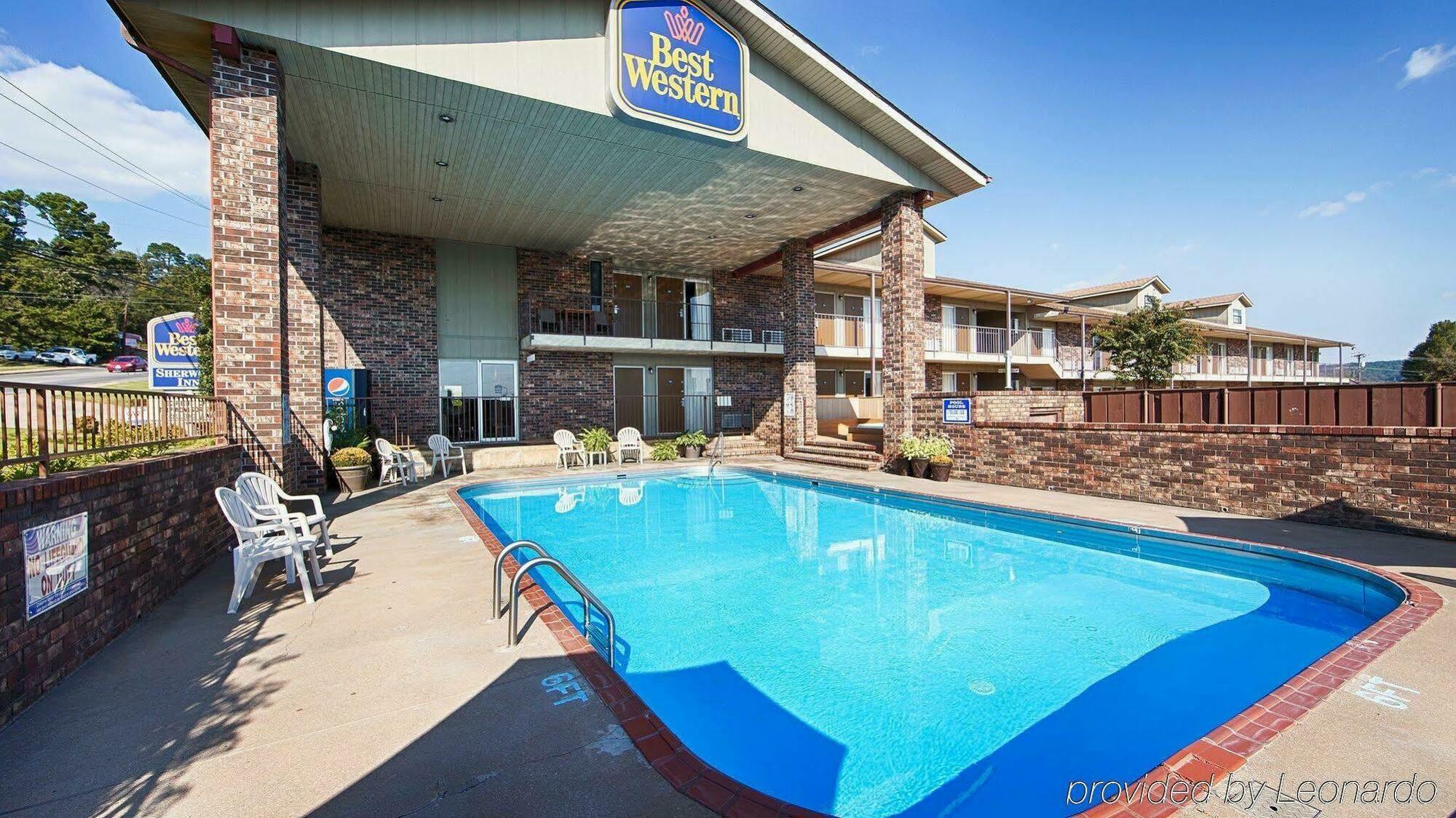 Best Western Sherwood Inn Clarksville Exteriör bild